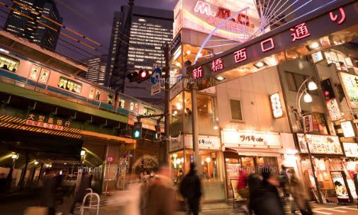 新橋_夜_繁華街