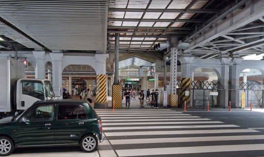 上野駅前