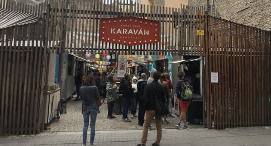 KARAVAN