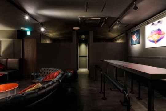 ハプニングバーの画像