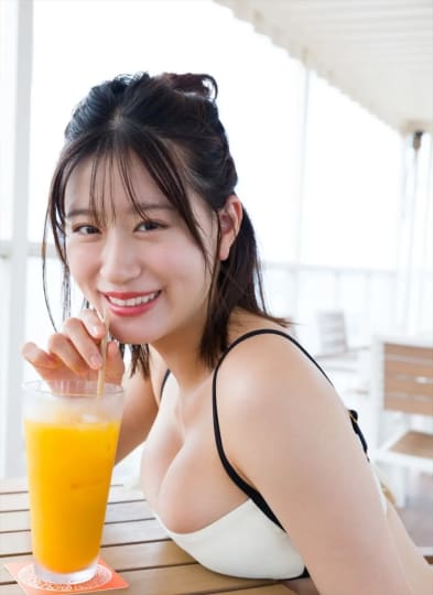 上西怜 おっぱい