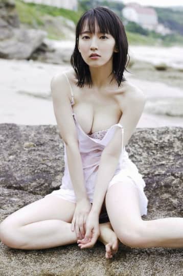 吉岡里帆