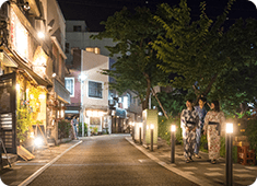 糸川遊歩道沿い