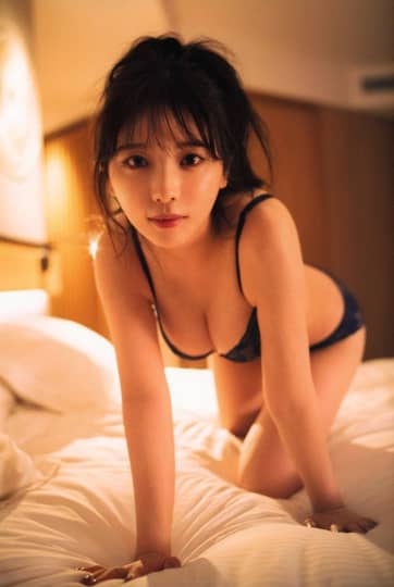 与田祐希 おっぱい