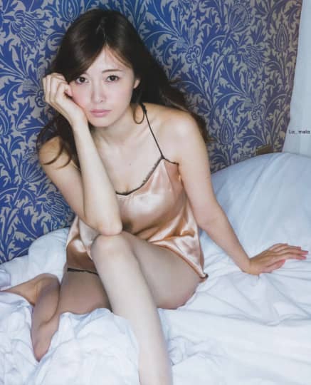 白石麻衣 エロ