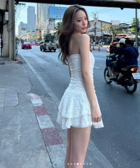 中町綾のエロいパンチラにドッキリ