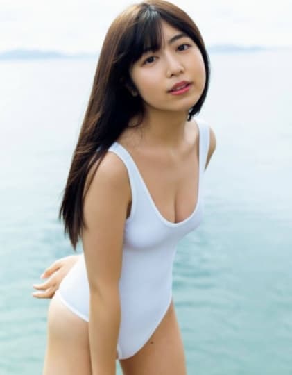 吉田莉桜 おっぱい