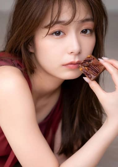 宇垣美里　おっぱい