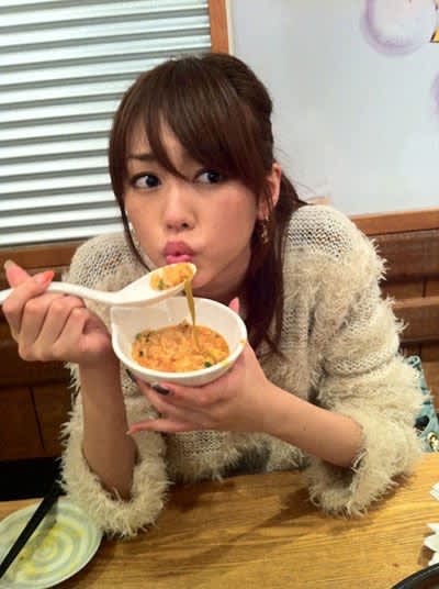 桐谷美玲 おっぱい