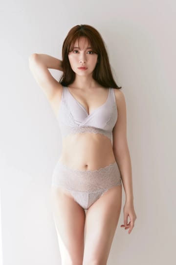 小嶋陽菜
