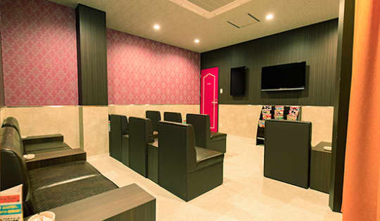 ソープ　待合室