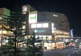 尼崎　夜　繁華街