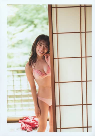 東村芽依 エロ