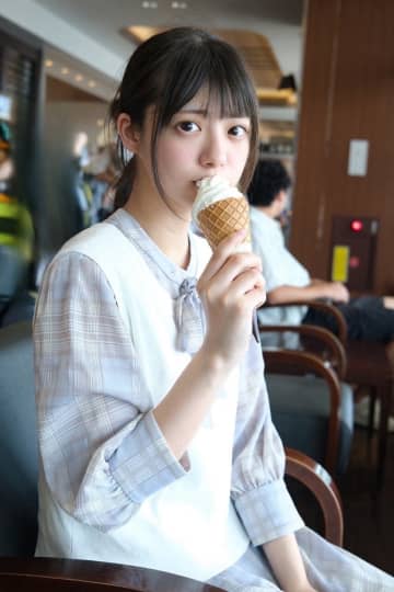 冨里奈央 エロ