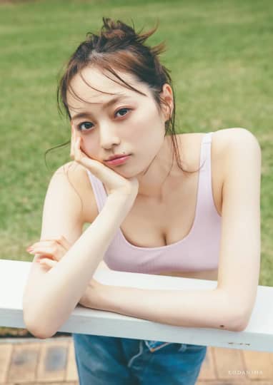 梅澤美波 おっぱい