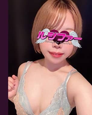 ショートカット美女画像