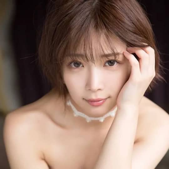 紗倉まな