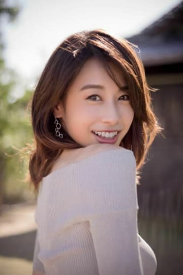  eカップ 芸能人