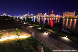 新潟　夜