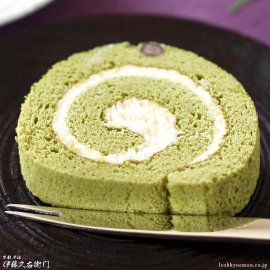 宇治抹茶ロールケーキ