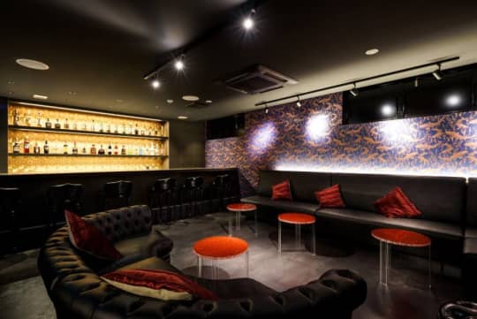 CAMPO BAR店内
