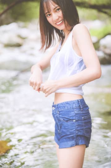 小坂奈緒 おっぱい
