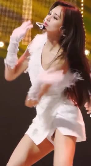 ツウィ（TZUYU） おっぱい
