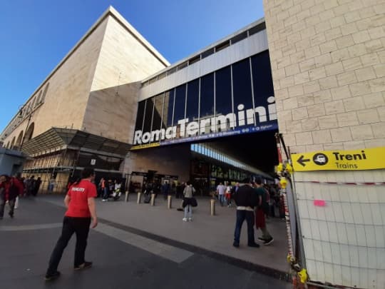 イタリア　テルミ二駅