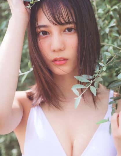 小坂菜緒
