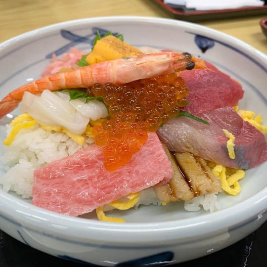 特上海鮮丼