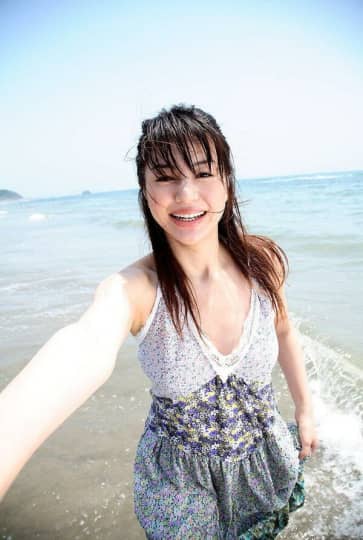 井川遥 おっぱい