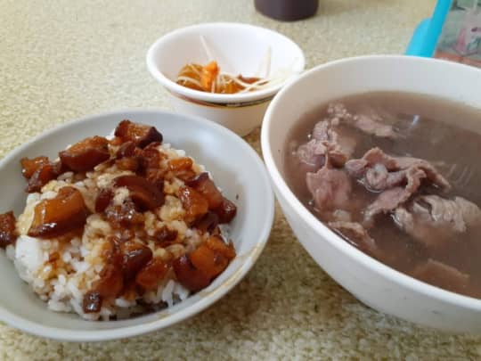 西羅牛肉湯