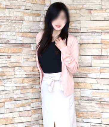 極上でエッチな人妻の女の子