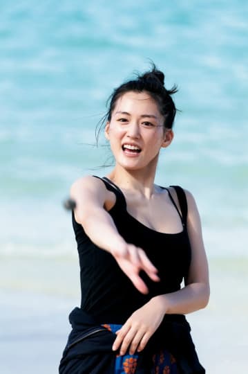 綾瀬はるか おっぱい