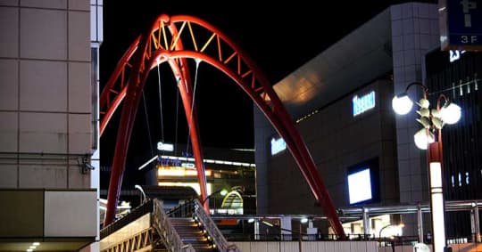 立川駅　夜