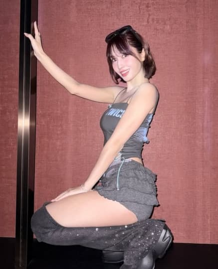 TWICE Momo(モモ) エロ