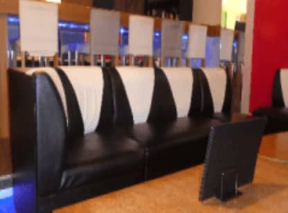 ミューズの店内