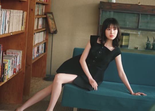 福本莉子 おっぱい