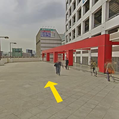 メトロポリタン口