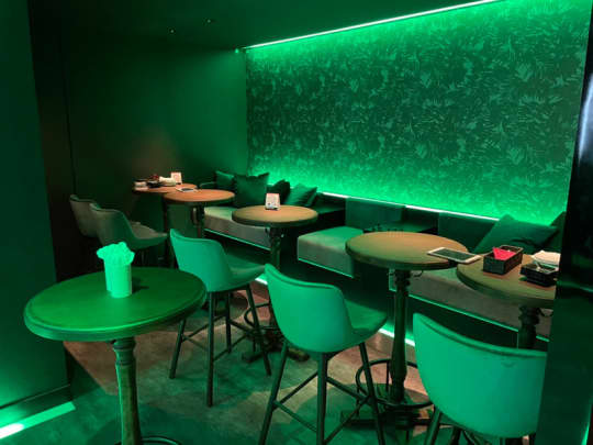 オリエンタルラウンジ 神戸