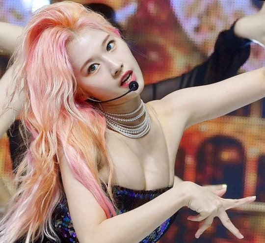 twice サナ エロ