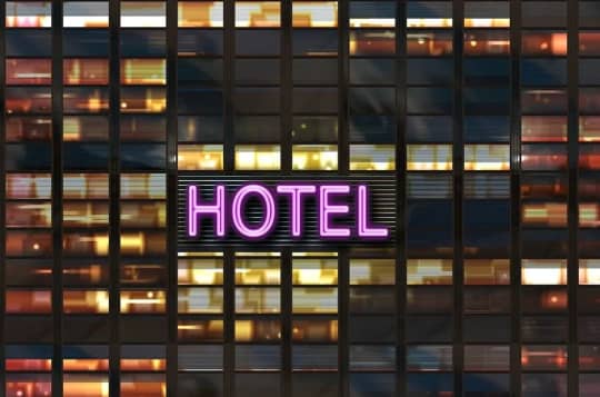 HOTELの文字と雰囲気
