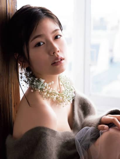 小芝風花 おっぱい