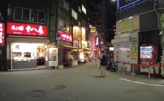 西中島繁華街