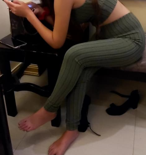 女性の画像