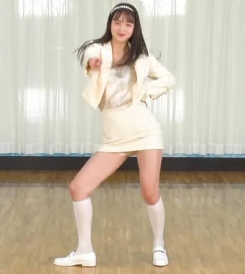 横田真悠