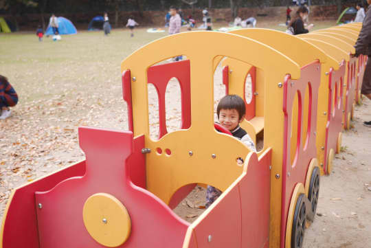 汽車の遊具