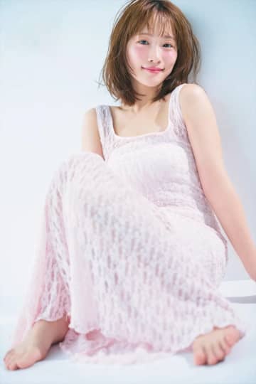 川栄李奈　おっぱい