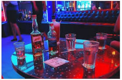 カラオケクラブ(KTV)