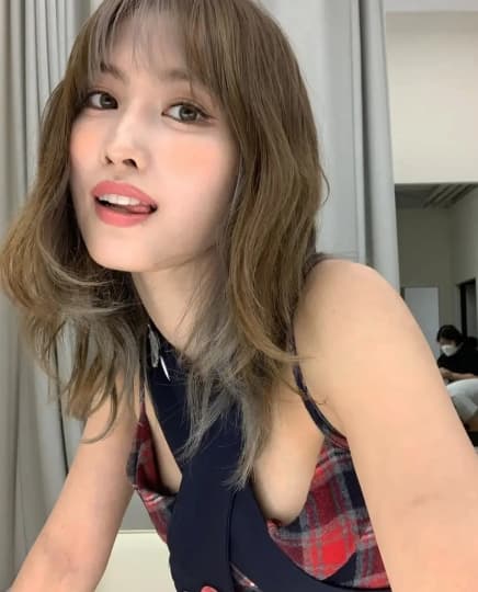 TWICE Momo(モモ) エロ